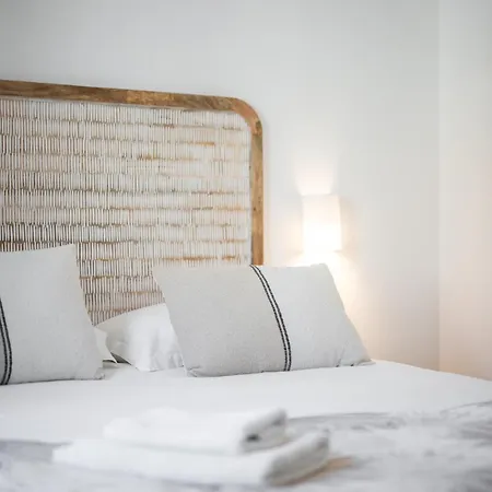 L17 Staywizus - Bosco 3bdr 2 Bath Terrace - Parking & Ac Nice