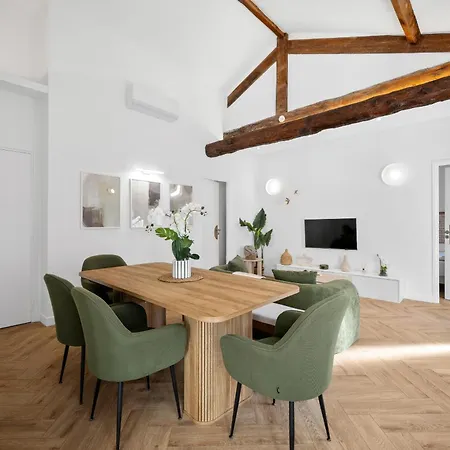 L17 Staywizus - Bosco 3bdr 2 Bath Terrace - Parking & Ac Apartmán