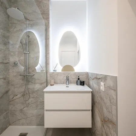 Apartmán L17 Staywizus - Bosco 3bdr 2 Bath Terrace - Parking & Ac Nice