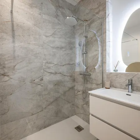 L17 Staywizus - Bosco 3bdr 2 Bath Terrace - Parking & Ac *